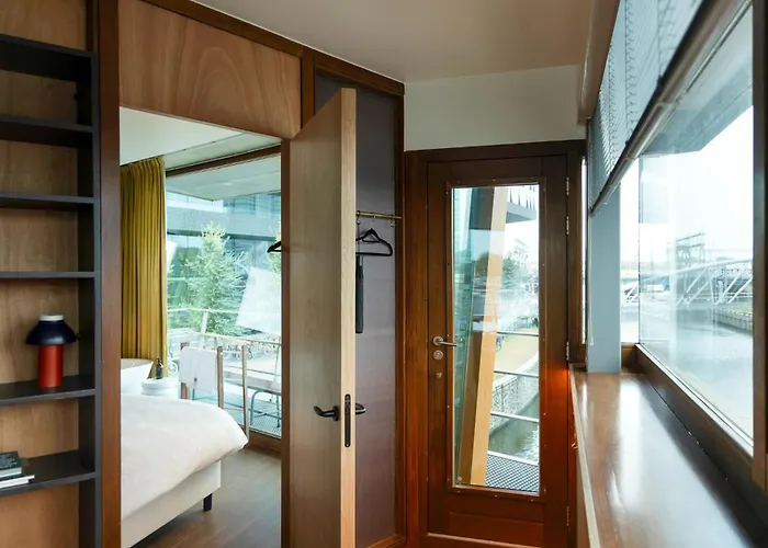 Sweets - Oosterdoksdraaibrug *