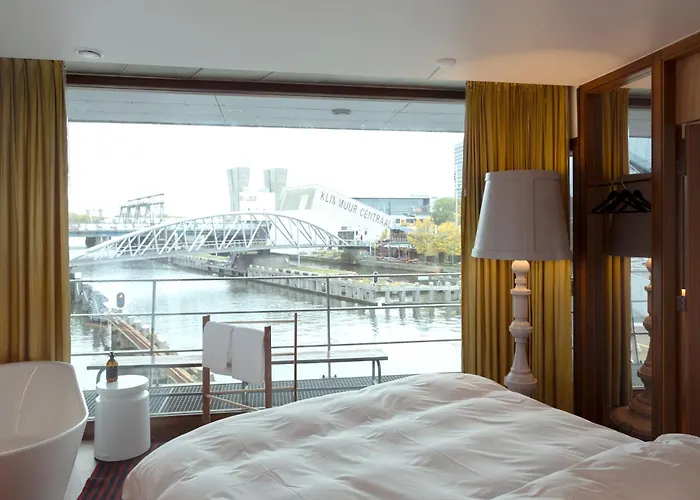 Sweets - Oosterdoksdraaibrug * Амстердам