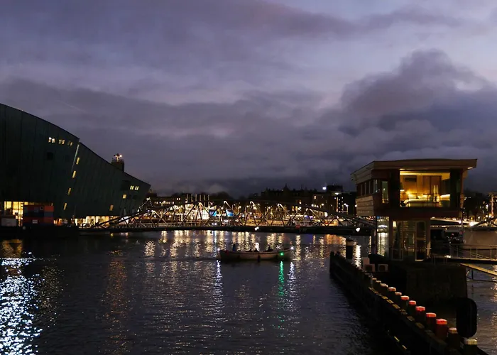 Sweets - Oosterdoksdraaibrug *